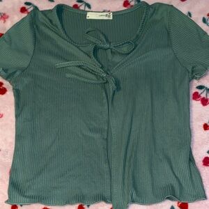 Elegant Ribbed Tie-Front Blouse - Green